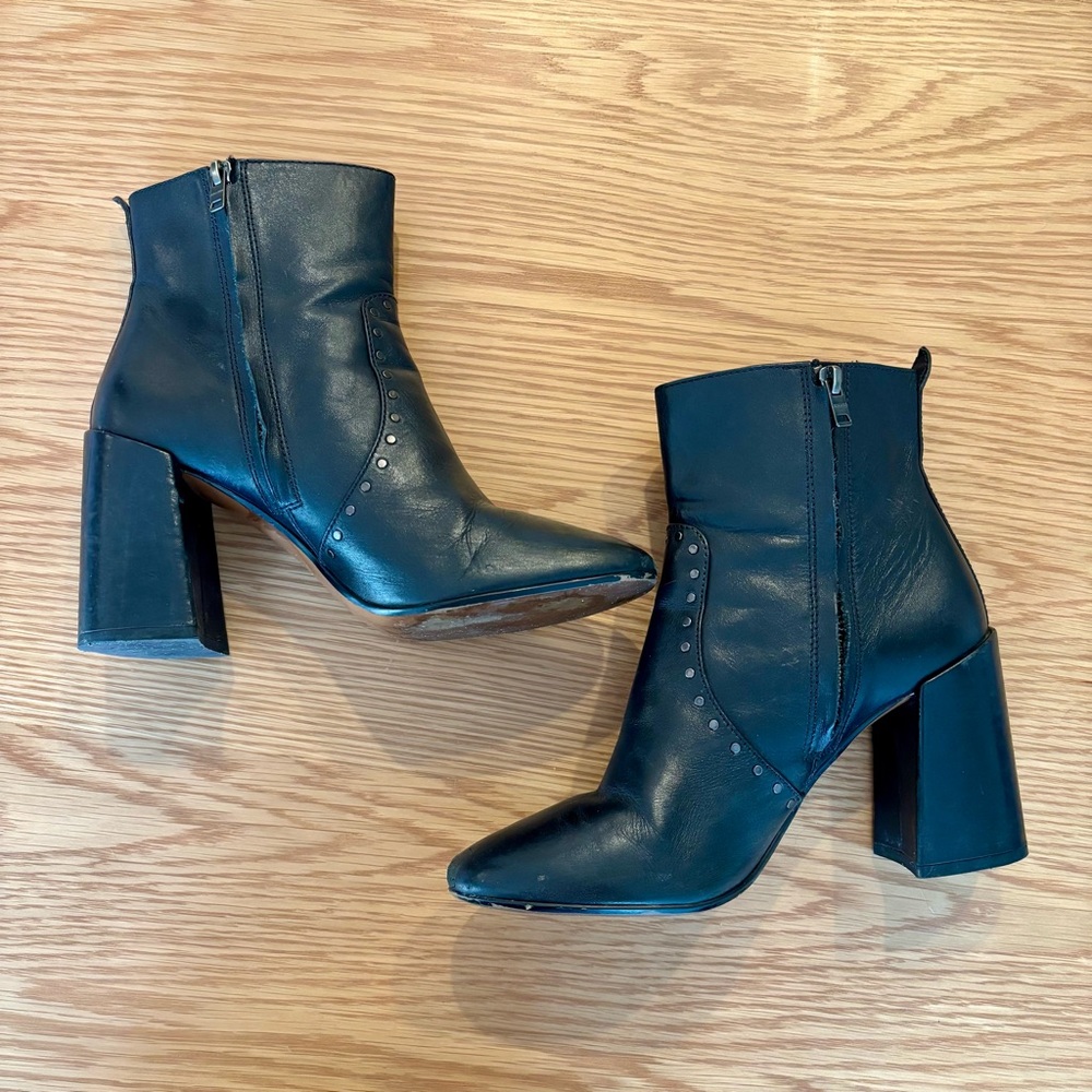 COACH Studded Black Leather Ankle Boots Size 9